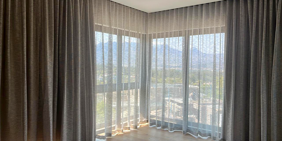 Motorised Curtain Tracks Image 4