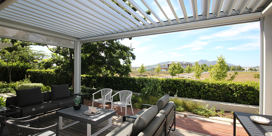 Bioclimatic Louvre Pergola Image 2